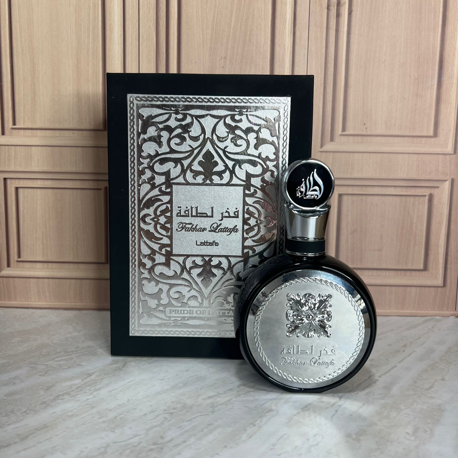 Fakhar Black Lattafa