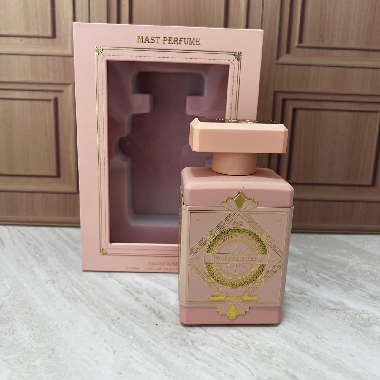 VELVET ROSE MAST PERFUME
